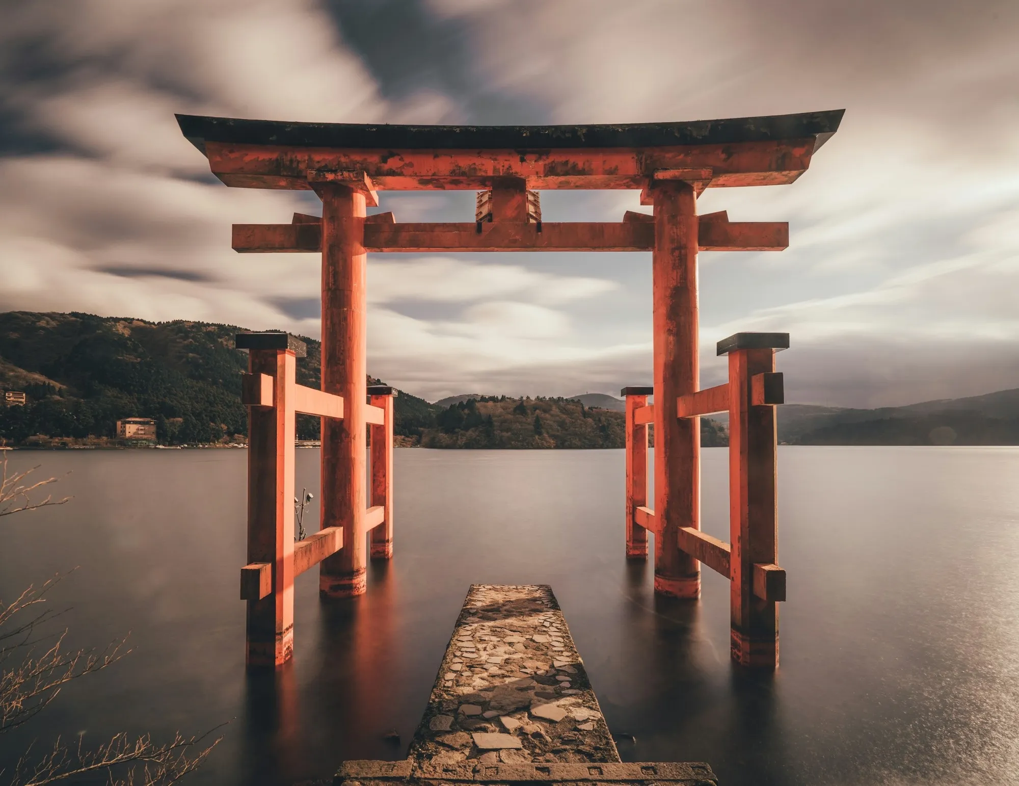 箱根神社水中鳥居